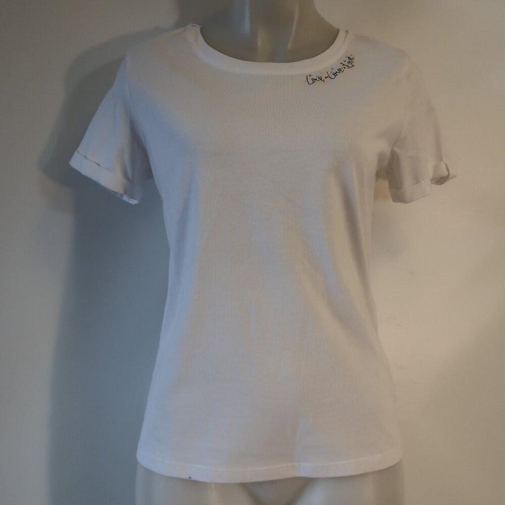 NWT Womens Mishky White Love Embroidered Graphic T-Shirt Top S
